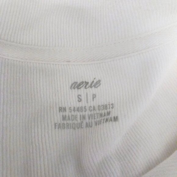 Aerie White Half-Zip Sweatshirt - Picture 8 of 13